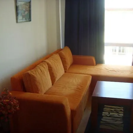 лагуна Hotel 3*